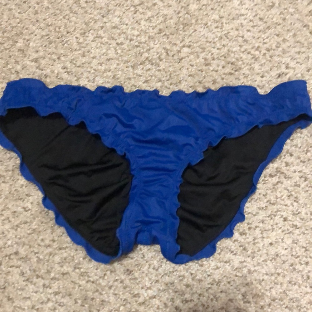 Bikini bottoms